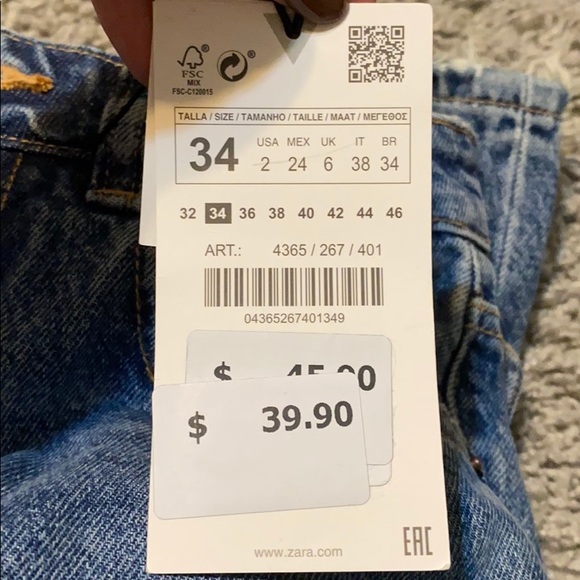 Zara Classic High Rise Mom Fit Jeans - Picture 3 of 3